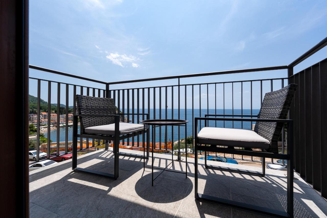 Niki Apartments Przno Свети-Стефан Экстерьер фото